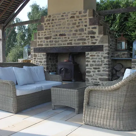 Le Gite De Roseraie Brece  Exterior photo