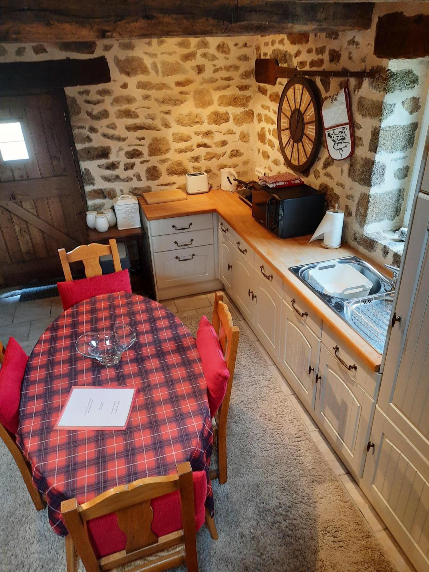 Holiday home Le De Roseraie